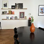 Charming & Quiet Retreat In The Heart Of *