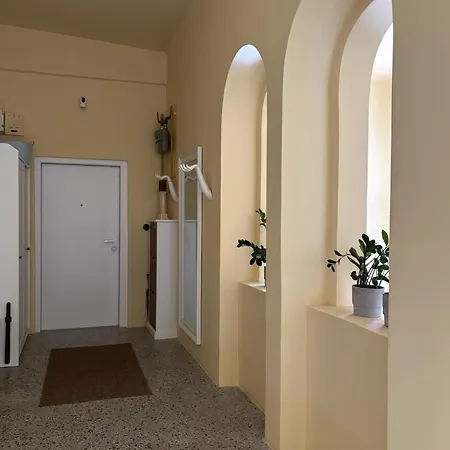 Charming & Quiet Retreat In The Heart Of Διαμέρισμα Λιουμπλιάνα